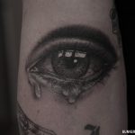 Realistic eye tattoo