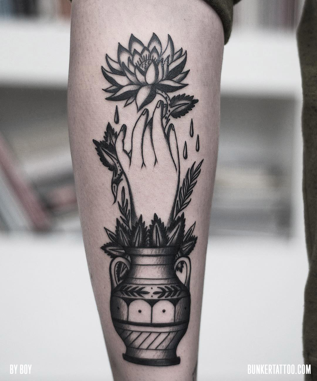 Flower tattoo by Mel Lockett  HH Nashville tattoo artist
