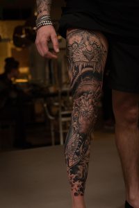 Tiger and snake leg sleeve